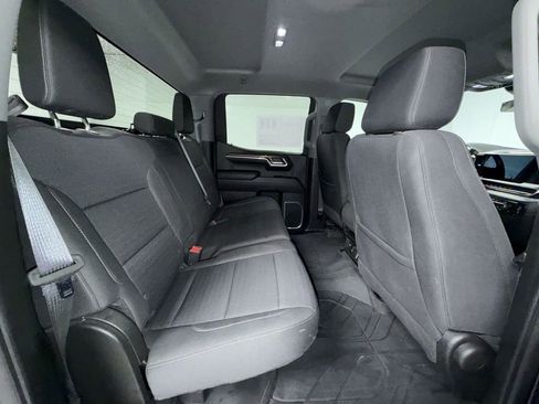 Used 2022 Chevrolet Silverado 1500 LT image 19