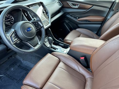 New 2025 Subaru Ascent Touring w/ Popular Package #2 AWD/4WD image 10