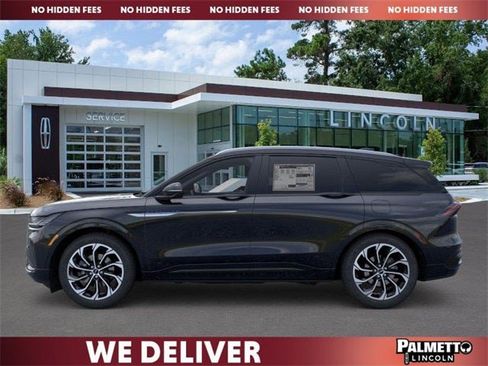 New 2026 Lincoln Nautilus Reserve image 3