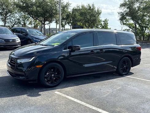 Certified 2024 Honda Odyssey Sport image 7