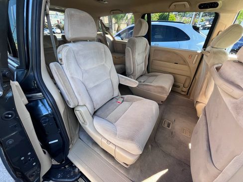 Used 2006 Honda Odyssey LX image 14