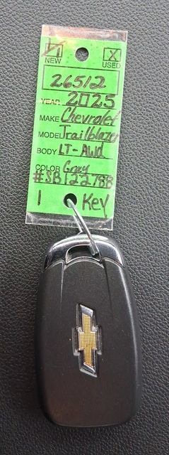 Used 2025 Chevrolet TrailBlazer LT AWD/4WD image 15