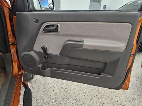Used 2005 Chevrolet Colorado LS image 21