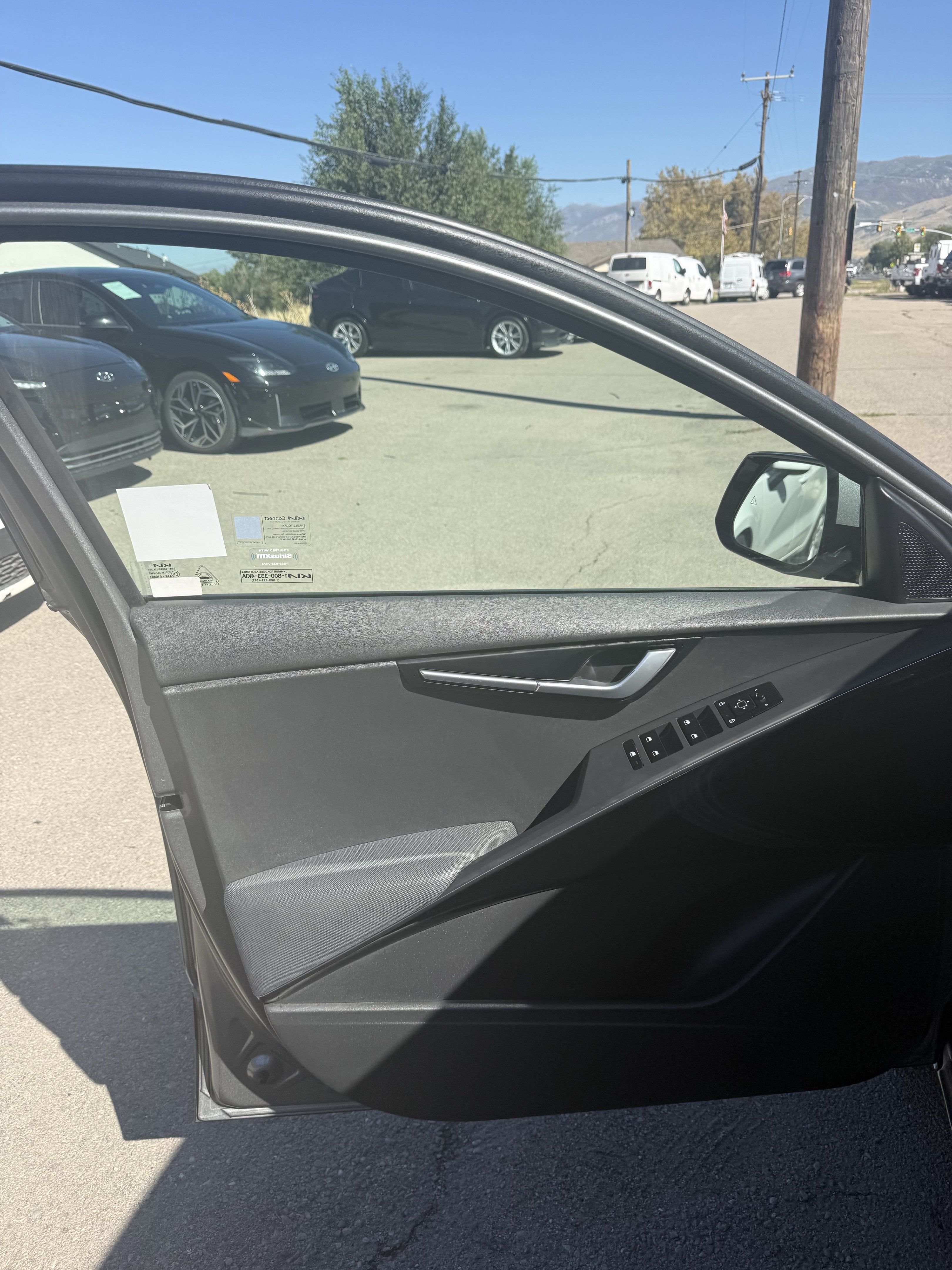 Used 2023 Kia Niro Wind FWD image 18