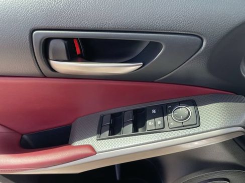 Used 2017 Lexus IS 200t RWD image 23
