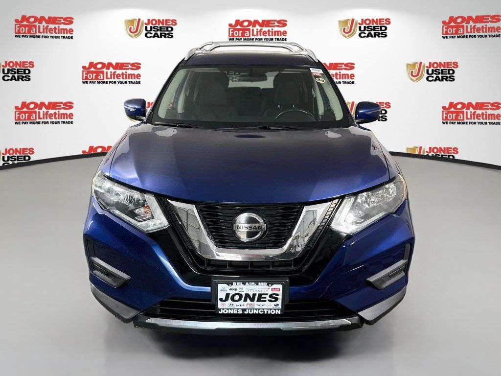 Used 2018 Nissan Rogue SV AWD/4WD image 11