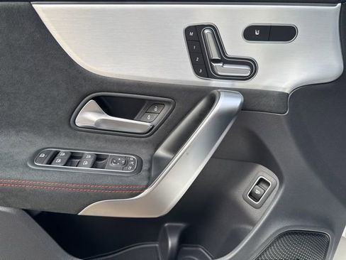 Certified 2025 Mercedes-Benz CLA 250 4MATIC image 16