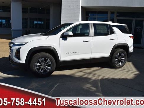 New 2026 Chevrolet Equinox LT w/ Convenience Package II FWD image 6