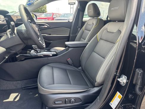 New 2026 Chevrolet Trax ACTIV w/ Driver Confidence Package FWD image 18