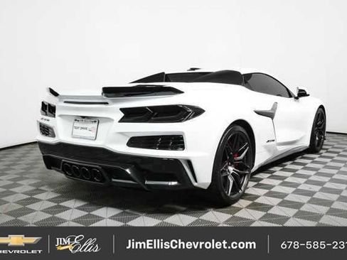 Used 2023 Chevrolet Corvette Z06 w/ Stealth Interior Trim Package RWD image 3