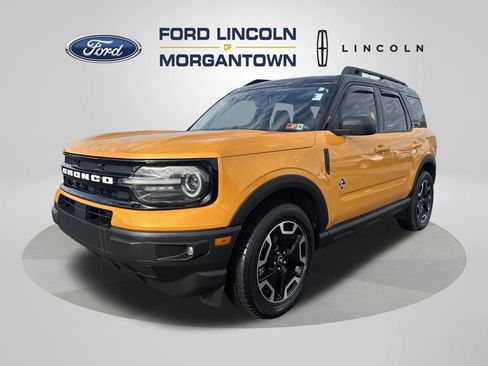 Used 2022 Ford Bronco Sport Outer Banks w/ Tech Package image 2
