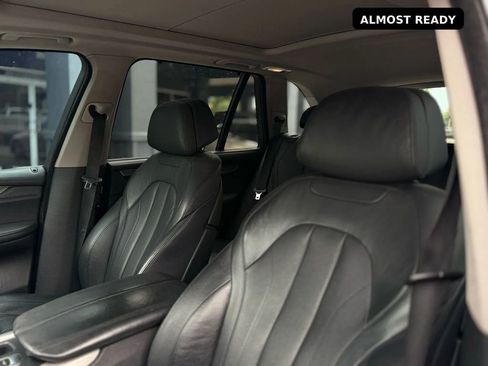 Used 2016 BMW X5 xDrive50i image 12