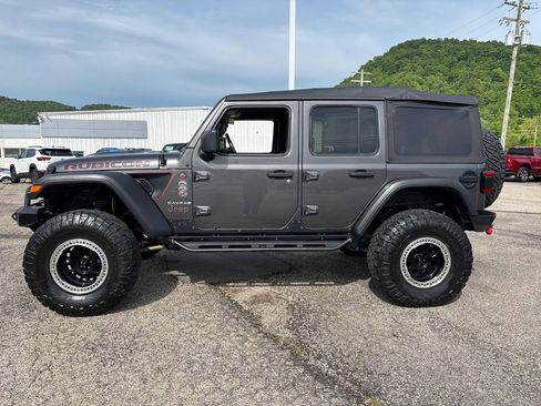 Used 2021 Jeep Wrangler Unlimited Rubicon AWD/4WD image 3