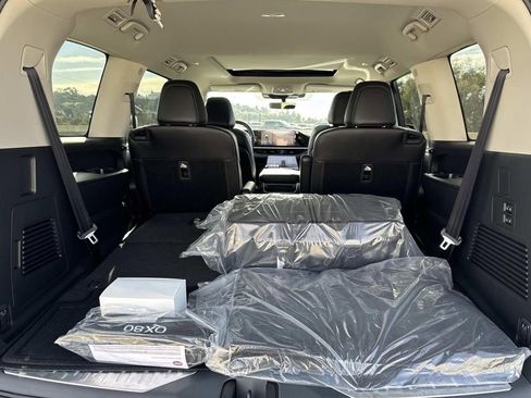 New 2026 INFINITI QX80 Pure AWD/4WD image 8