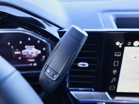 New 2026 GMC Sierra 1500 Elevation image 23