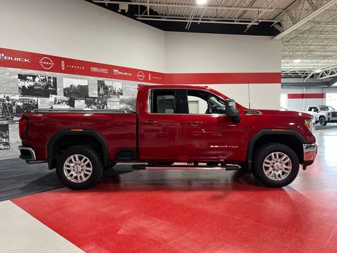 Certified 2022 GMC Sierra 2500 SLE w/ SLE Value Package; AWD/4WD image 2