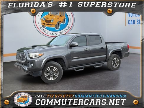 Used 2018 Toyota Tacoma TRD Sport image 1