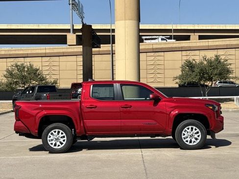 New 2026 Toyota Tacoma SR5 image 3