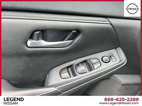 Used 2023 Nissan Sentra S FWD image 16