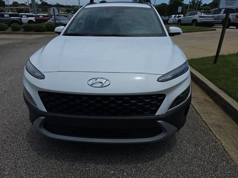 Used 2023 Hyundai Kona SEL AWD/4WD image 5