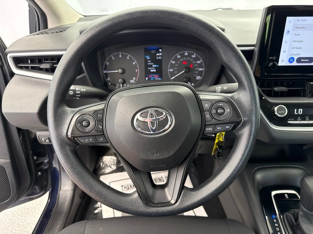 Used 2024 Toyota Corolla LE FWD image 28