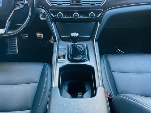 Used 2019 Honda Accord Sport image 14