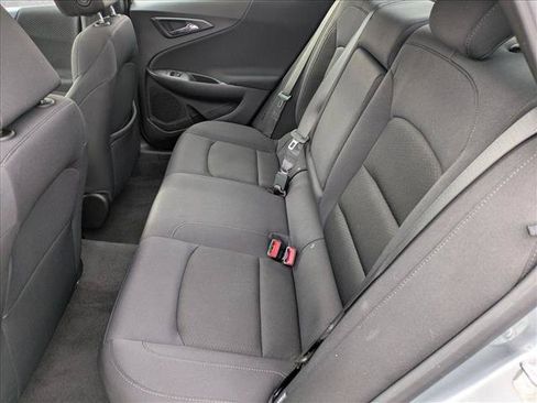 Used 2024 Chevrolet Malibu LT FWD image 18