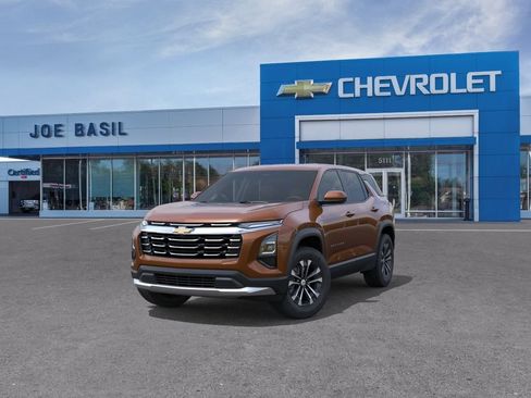 New 2027 Chevrolet Equinox LT AWD/4WD image 8