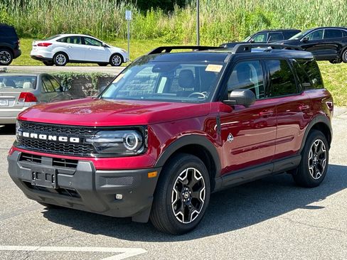 Certified 2025 Ford Bronco Sport Heritage AWD/4WD image 3