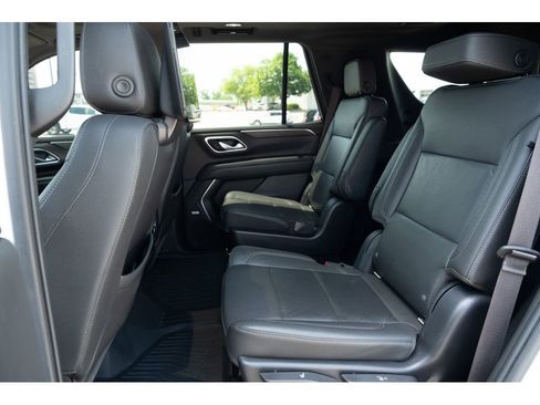 Used 2021 Chevrolet Tahoe Z71 w/ Rear Media and Nav Package AWD/4WD image 13