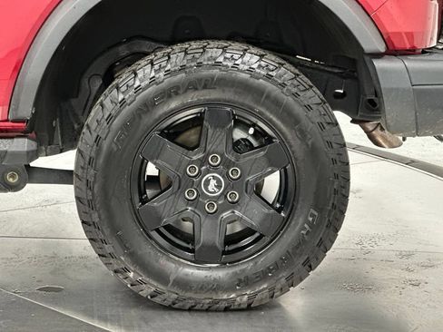 Used 2025 Ford Bronco Big Bend w/ Black Diamond Package AWD/4WD image 27