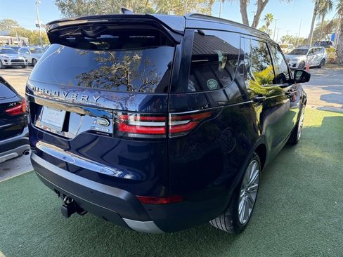 Used 2018 Land Rover Discovery HSE image 6