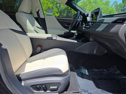 Used 2024 Lexus ES 350 Ultra Luxury w/ Accessory Package (Z1) FWD image 10
