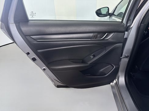 Used 2020 Honda Accord Sport image 26