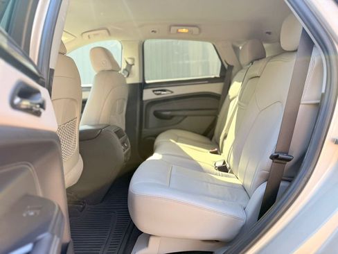 Used 2014 Cadillac SRX FWD image 12