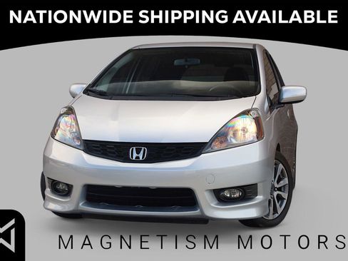 Used 2013 Honda Fit Sport image 1