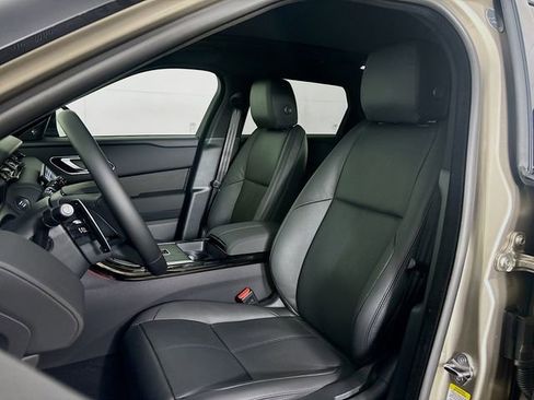 New 2026 Land Rover Range Rover Velar Dynamic SE image 21