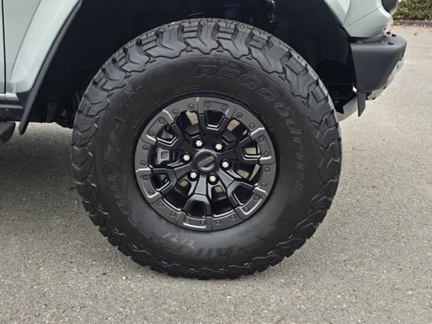 Used 2024 Ford Bronco Raptor image 9