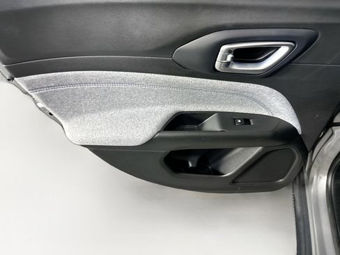 Used 2023 Jeep Compass Latitude image 26