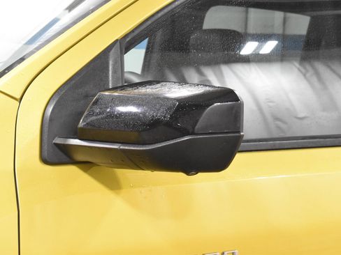 Used 2023 Chevrolet Colorado Z71 w/ Z71 Convenience Package 2 image 33