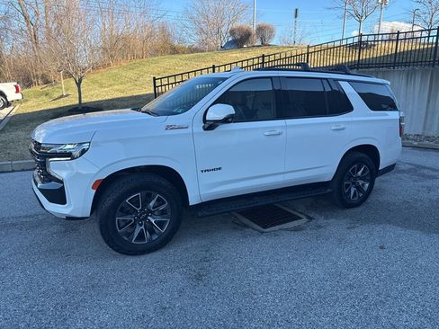 Used 2024 Chevrolet Tahoe Z71 w/ Luxury Package image 10
