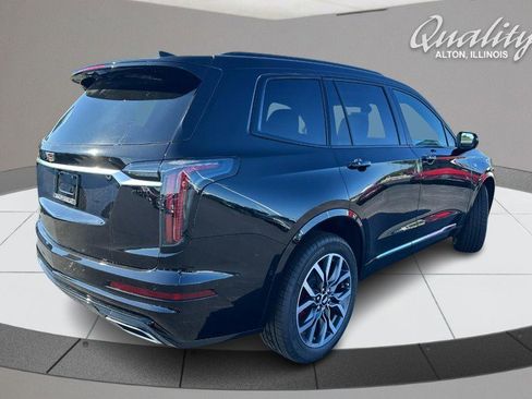 New 2025 Cadillac XT6 Sport w/ Technology Package image 3