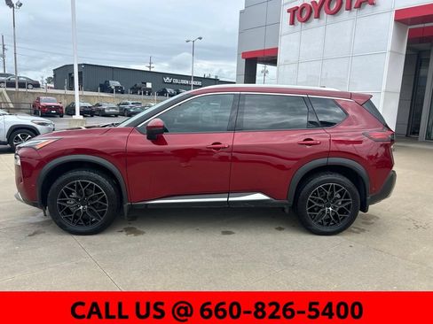 Used 2023 Nissan Rogue Platinum w/ Platinum Premium Package AWD/4WD image 16