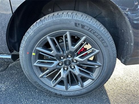 New 2025 Ford Expedition Max Platinum w/ Stealth Performance Package image 14