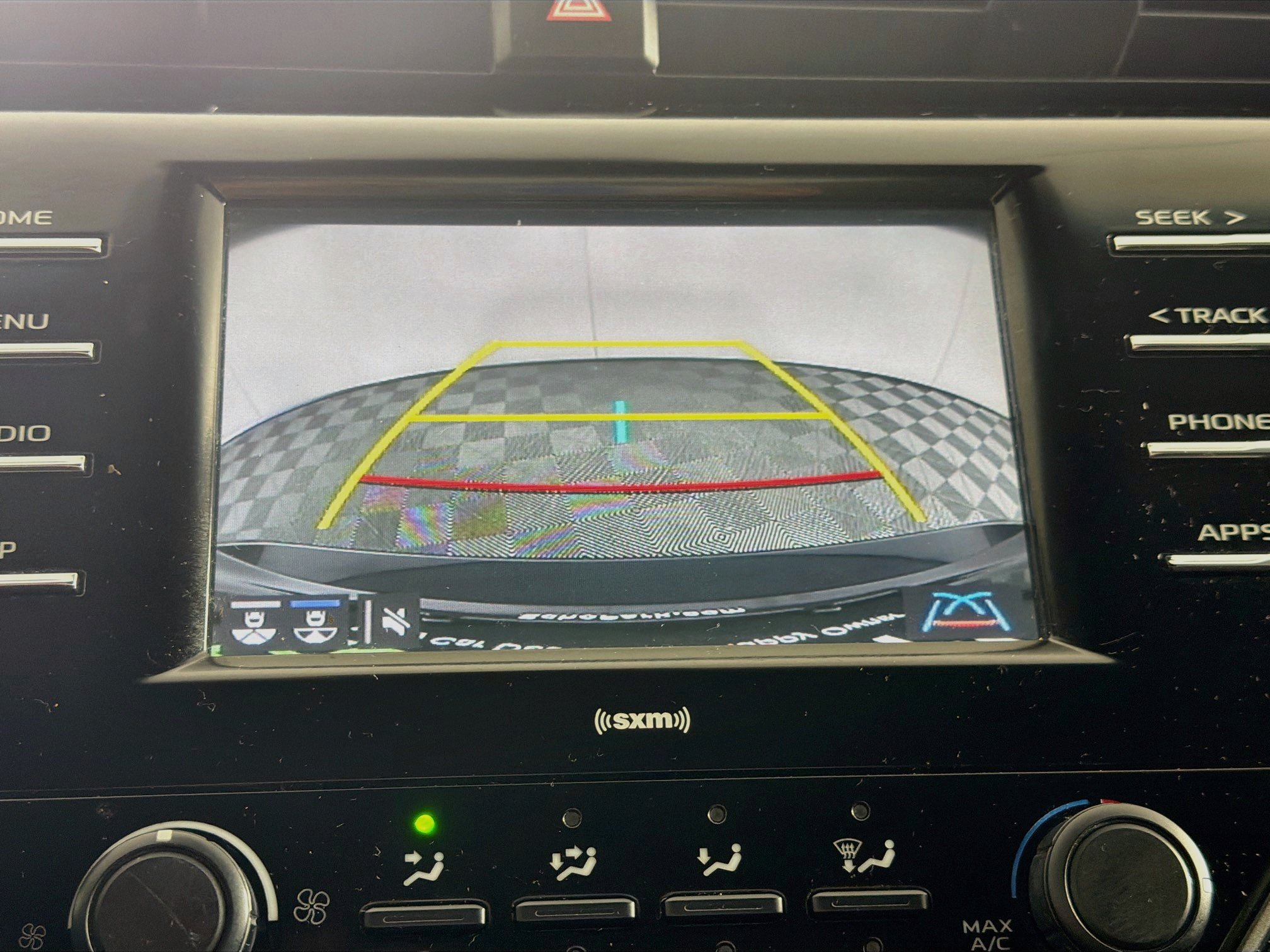 Used 2020 Toyota Camry LE w/ Convenience Package FWD image 22