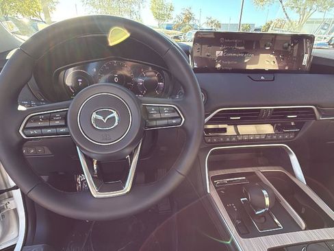 New 2026 MAZDA CX-90 Plug-In Hybrid w/ Preferred image 11