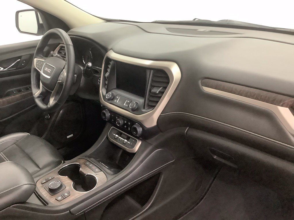Used 2023 GMC Acadia Denali w/ Denali Technology Package AWD/4WD image 31
