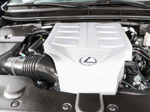 Used 2023 Lexus GX 460 Premium w/ Premium Package image 33