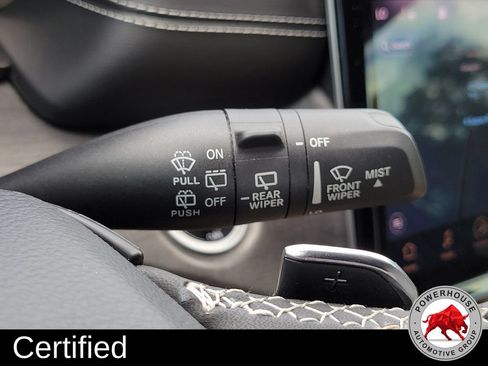 Used 2024 Jeep Grand Cherokee Limited RWD image 33