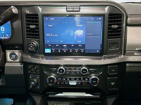 Used 2025 Ford F250 Platinum image 11